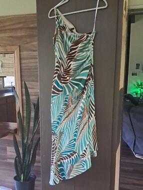 Maggy London One-Shoulder Tropical Leaf Print Slip Dress in Teal and Brown